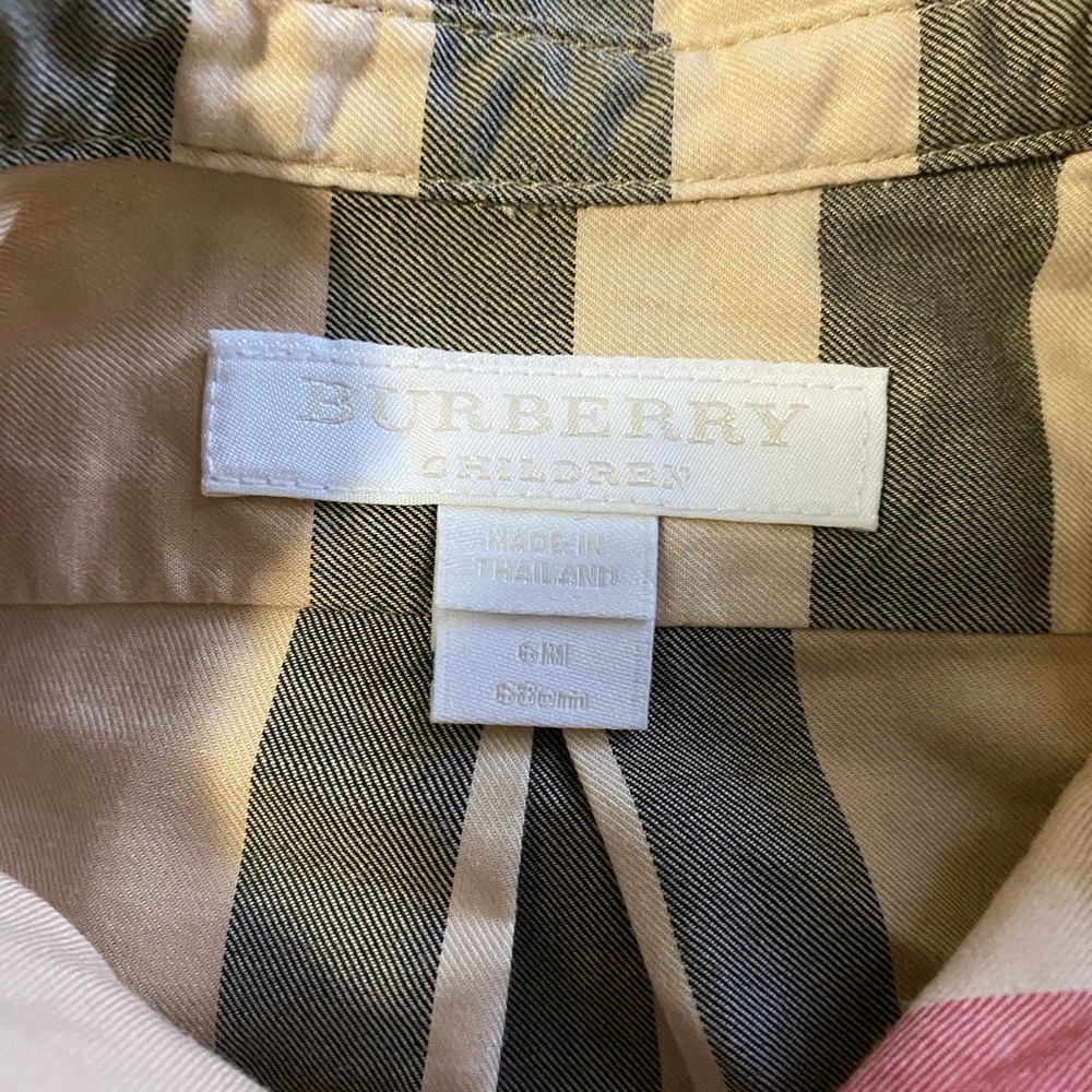 SOLD Burberry Button Up Authentic - Picture 3 of 5